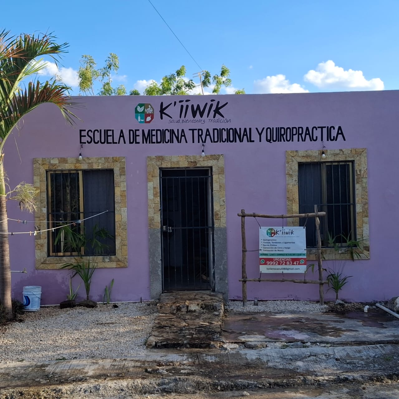 Escuela de Medicina Tradicional K'iiwik